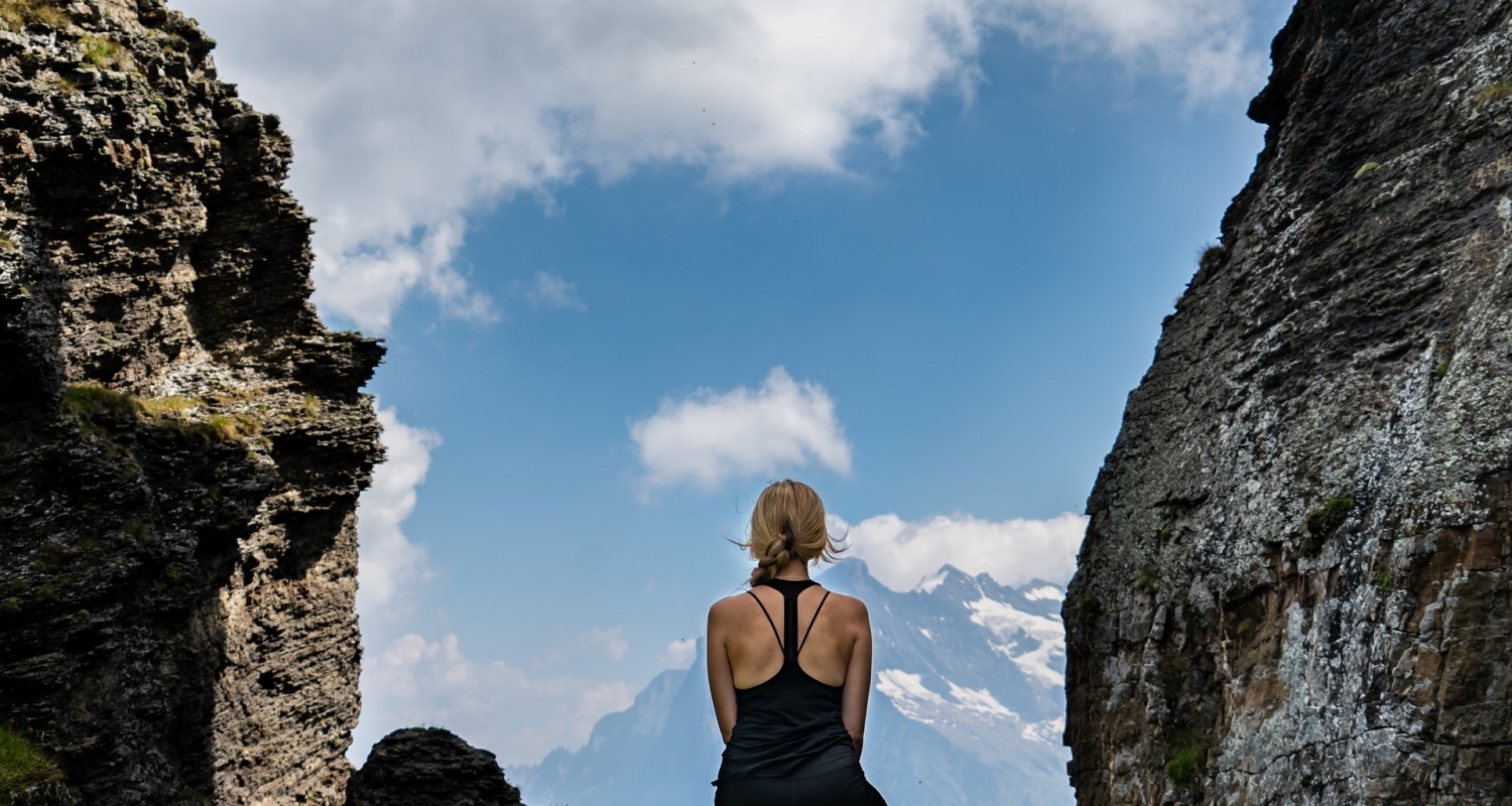 lucas-wesney-Mr4MUiBcTAQ-unsplash